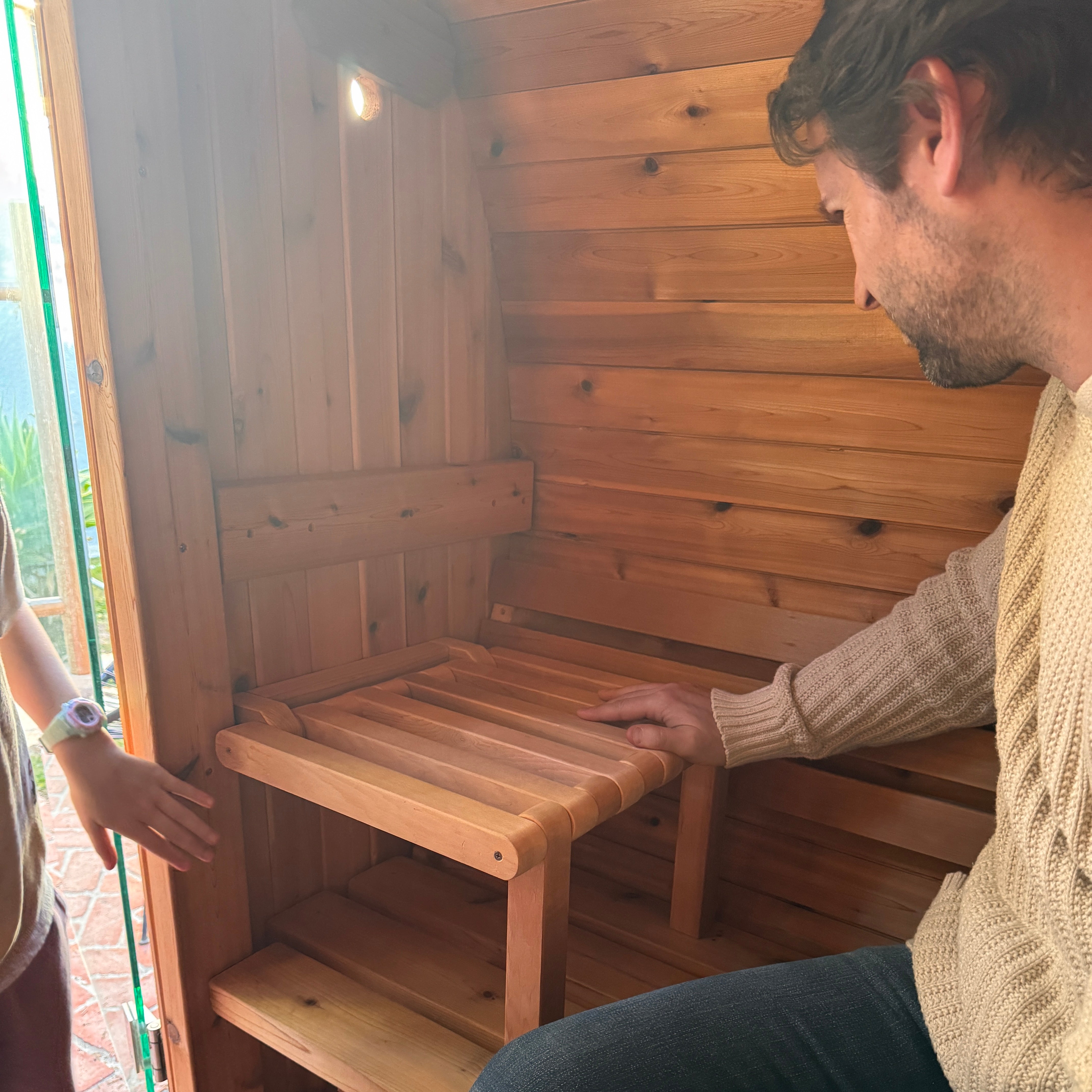 Loy sauna seat in down position